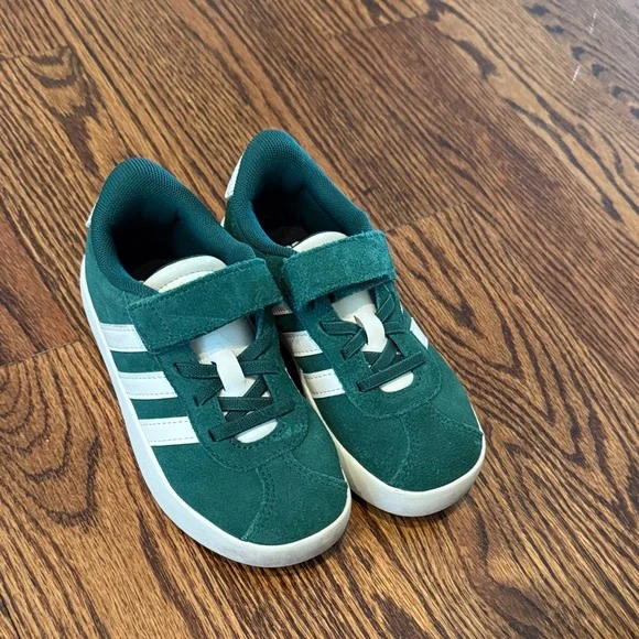 Boys Adidas Green velcro Sneakers - Picture 7 of 7